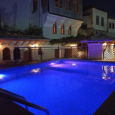 Boutique Hotel Praga Gjirokastër Екстериор снимка