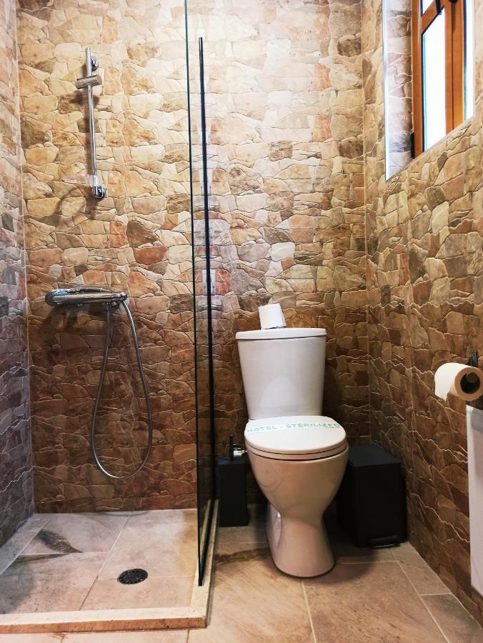 Boutique Hotel Praga Gjirokastër Екстериор снимка
