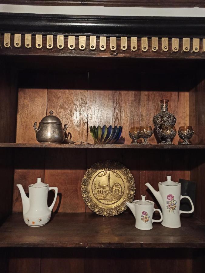 Boutique Hotel Praga Gjirokastër Екстериор снимка