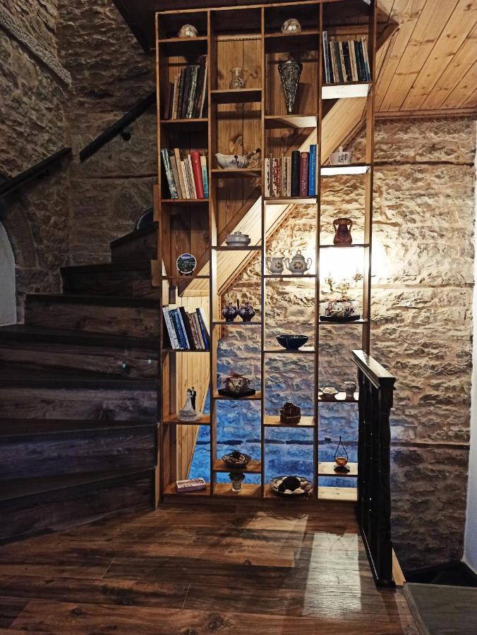 Boutique Hotel Praga Gjirokastër Екстериор снимка