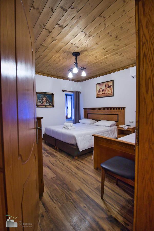 Boutique Hotel Praga Gjirokastër Екстериор снимка