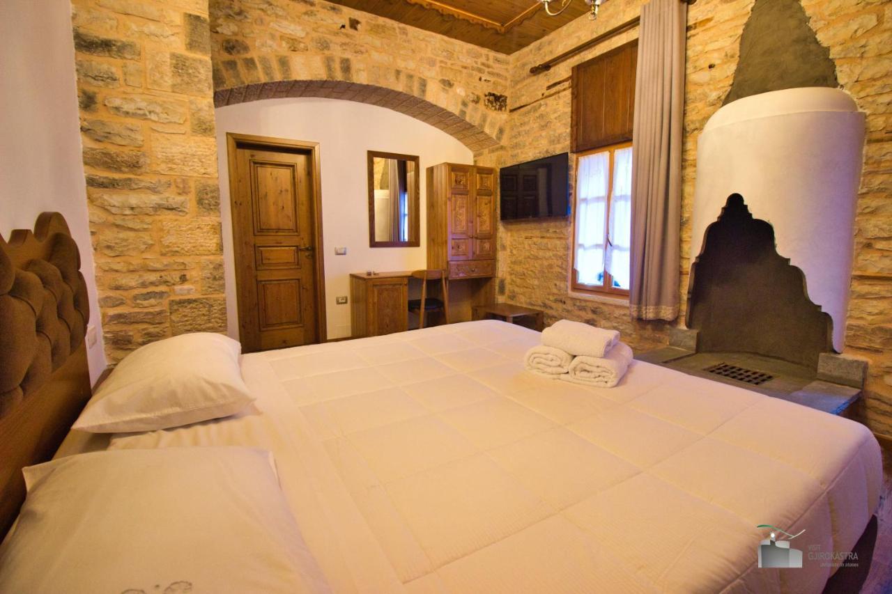 Boutique Hotel Praga Gjirokastër Екстериор снимка