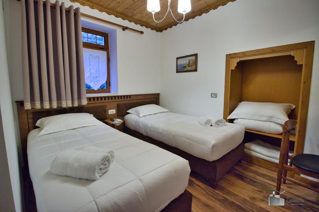 Boutique Hotel Praga Gjirokastër Екстериор снимка