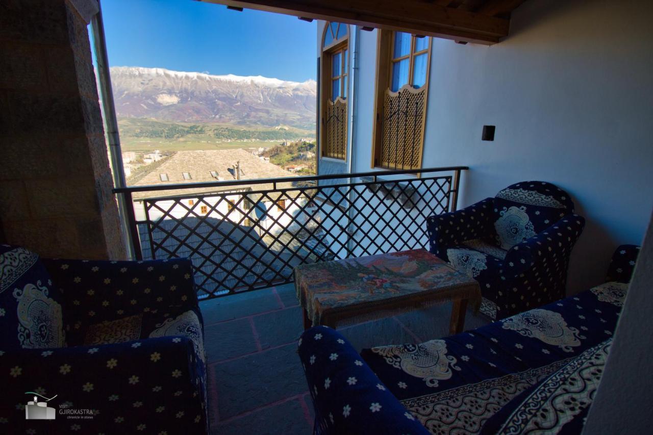 Boutique Hotel Praga Gjirokastër Екстериор снимка