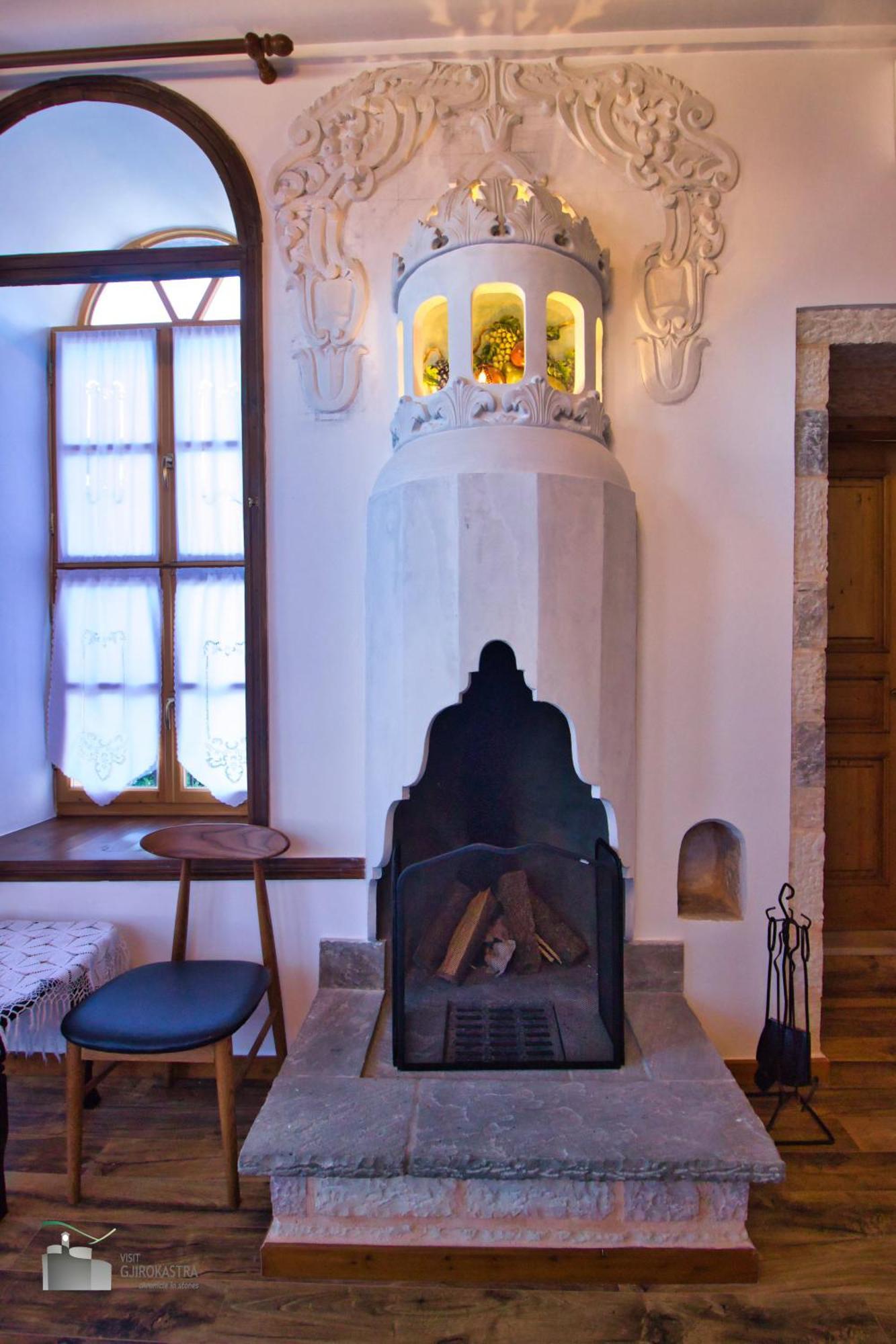 Boutique Hotel Praga Gjirokastër Стая снимка